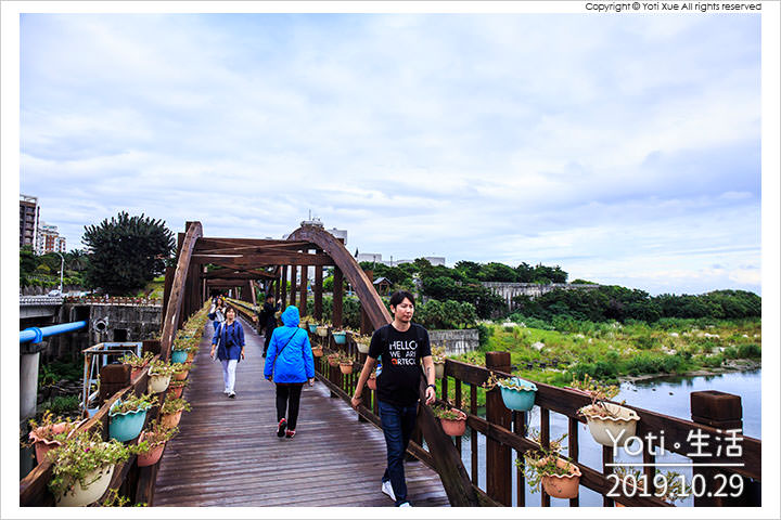 [花蓮市區] 曙光橋 | 迎接太平洋的第一道曙光, 漫步於木橋自行車道上