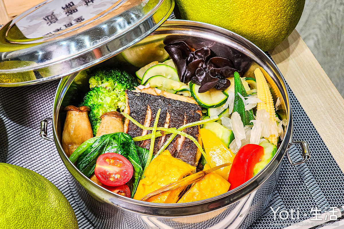 [花蓮食記] 加家食堂 | 浪潮柚金餐盒奪獎亮相，來加家、像回家