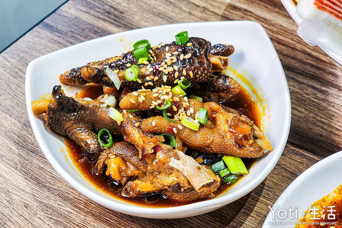 [花蓮食記] 阿德師烏骨雞健康廚房 | 補起來！藥膳養生鍋暖到心